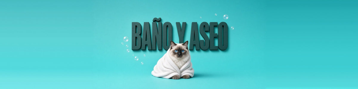 Gato ragdoll envuelto en una toalla, BAÑO Y ASEO